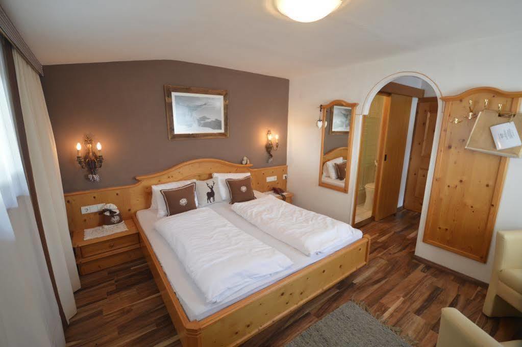 B&B Wienerhof Тринс Екстер'єр фото