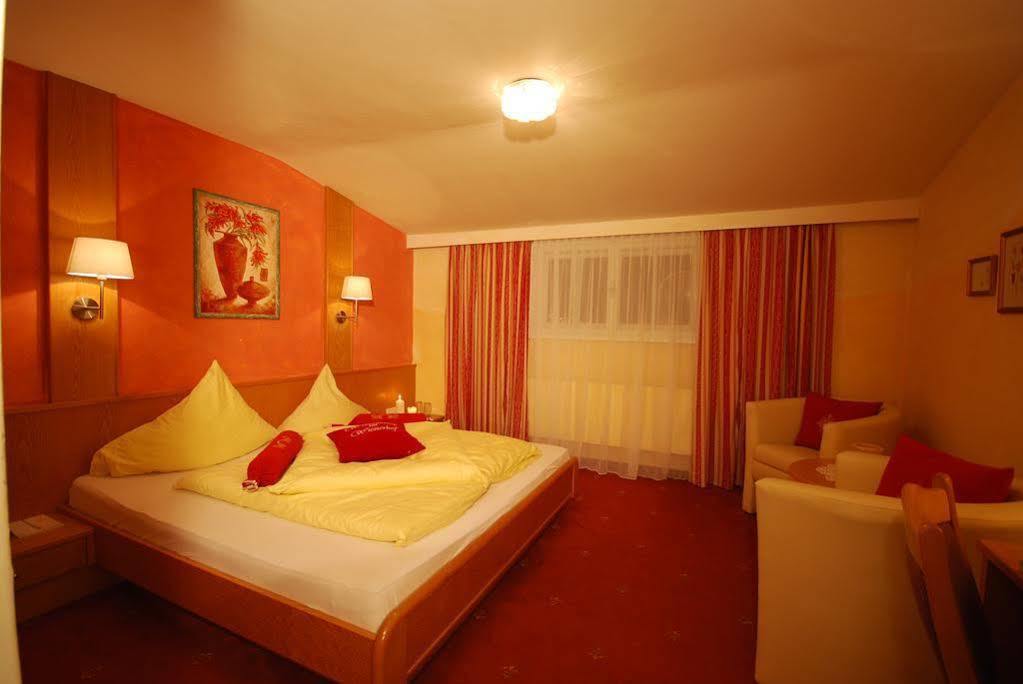 B&B Wienerhof Тринс Екстер'єр фото